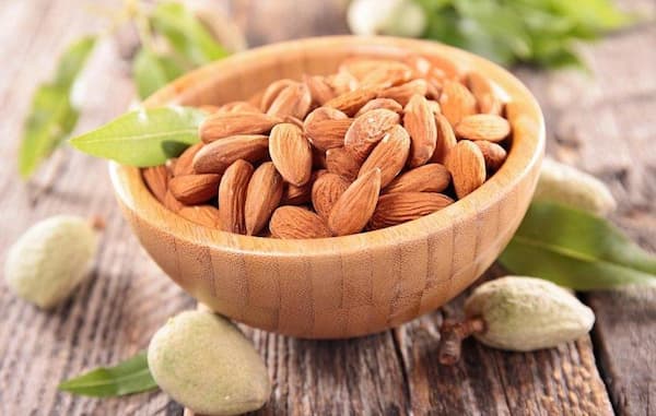 قیمت بادام درختی آجیلی + خرید باور نکردنی